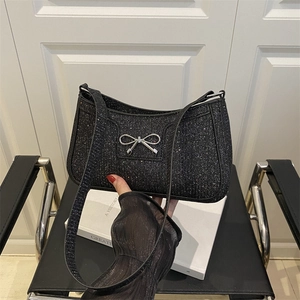 Sac sous le bras à paillettes tendance pour femmes avec nœud métallique Petit sac hobo scintillant Sac à main brillant pour soirée
