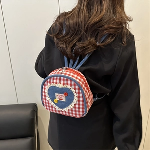 Zaino carino a quadretti rossi e bianchi con toppa a cuore in denim e pizzo donna