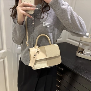 Vintage color-block beige shoulder bag with woven texture flap and metallic lock