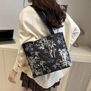 Sac fourre-tout chic en toile noire avec imprimé bambou pour travail et loisirs