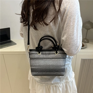 Chic gradient woven straw handbag with dual handles and adjustable shoulder strap for women