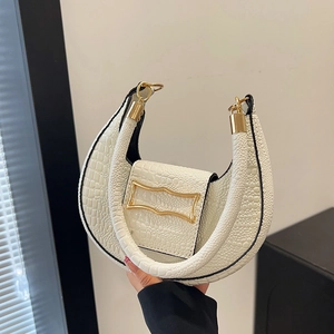 Crocodile Embossed PU Leather Shoulder Bag For Women Fashion Crescent Underarm Bag Vintage Minimalist Solid Color Handbag