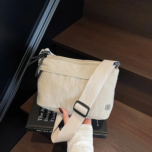 Women Fashion Nylon Crossbody Bag Casual Multi-Pocket Water Resistant Shoulder Bag With Adjustable Wide Strap Metal Flower Decor