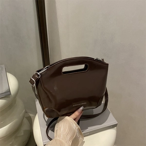Borsa a Tracolla da Donna in Pelle PU Lucida Moda Manico Superiore Borsa a Spalla Con Tracolla Regolabile Tinta Unita Secchiello