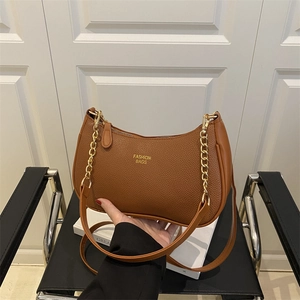 Sac Sous le Bras en Cuir PU Mode Femme Couleur Contrastée Texture Litchi Sac Hobo Avec Chaîne en Métal Doré Sac à Épaule Réglable