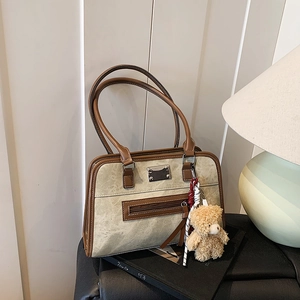 Vintage PU Leather Tote Bag For Women Large Capacity Solid Color Shoulder Bag With Bear Charm Preppy Commuter Handbag
