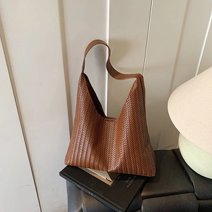 Grand Sac Fourre-tout Tissé pour Femmes Minimaliste Urbain en Cuir PU Sac à Épaule Décontracté Sac Hobo de Mode Travail