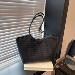 Women Woven Tote Bag Large Capacity PU Leather Shoulder Bag Minimalist Urban Casual Handbag Retro Solid Color Daily Bag