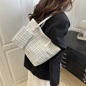Chic tweed oversized tote bag in beige and olive with matching small zipper pouch