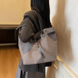 Minimalist large-capacity grey-brown suede tote bag for women with black leather straps