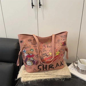 Sac Fourre-Tout Graffiti Ours Mode Femmes Grande Capacité Sac à Épaule en Cuir PU Streetwear Imprimé Lettres Main