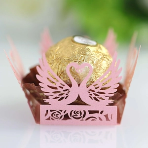 Elegant Swan Heart Laser Cut Hollow Paper Chocolate Liners Pearlescent Cardstock Wrappers For Wedding Valentine Party Decoration
