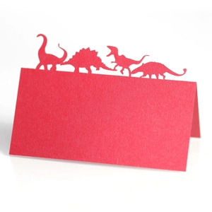 Marque-places dinosaures rouges découpés au laser pour fête d'anniversaire d'enfant