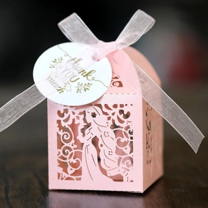 Laser Cut Hollow Princess Design Paper Candy Box Wedding Party Favor Gift Packaging Box With Ribbon And Thank You Tag