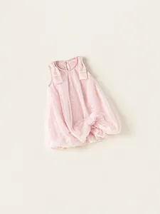 Abito rosa senza maniche per bambine con paillettes argento e fiocchi sulle spalline