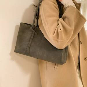 Vintage dark grey suede tote bag for women showing large capacity and autumn commute style