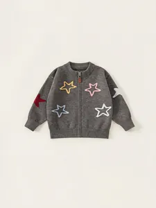 Kids grey knitted cardigan with colorful stars pattern and a front zipper closure