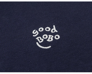 Détail du tissu en coton bleu marine avec broderie blanche 3D de haute qualité good BOBO