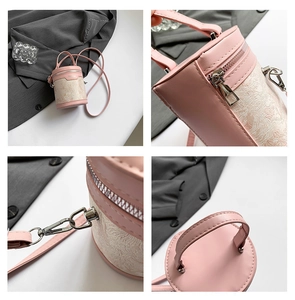 Vues détaillées du sac seau en cuir rose montrant les coutures, le zip et la boucle