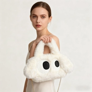 Sac à Bandoulière Mignon en Peluche avec Yeux de Dessin Animé pour Femme Petit Sac à Main de Style Chien Moelleux avec Chaîne Dorée Sac de Mode Décontracté