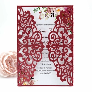 Cartes d'Invitation de Mariage Européennes Découpées au Laser Avec Feuillet Intérieur Floral Papier Perlé Carte de Vœux pour Événements