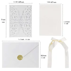 Dimensions du faire-part de mariage découpé au laser avec détails du ruban