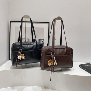 Minimalist PU Leather Tote Bag For Women Retro Large Capacity Underarm Shoulder Bag Chic Zipper Closure Stylish Handbag