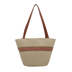 Sac fourre-tout minimaliste en paille tissée avec motif bohème et anses marron