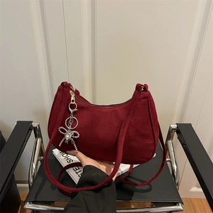 Sac Hobo Vintage Aspect Daim Cuir Synthétique Femme Minimaliste Croissant Sac à Épaule Sous le Bras Avec Nœud Tendance