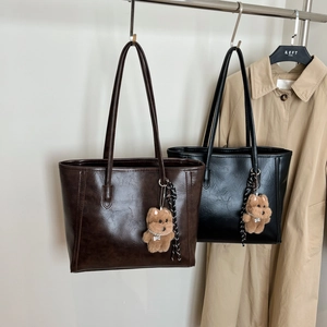 Large Capacity Vintage Faux Leather Tote Bag For Women Retro Casual Commuter Shoulder Bag Soft Synthetic Leather Handbag
