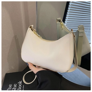 Schicke cremeweiße Hobo-Handtasche aus Kunstleder mit goldenem Reißverschluss für Damen