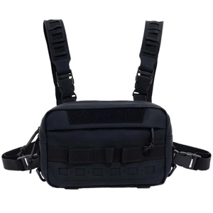 Sac de poitrine tactique noir pour homme avec sangles réglables et système Molle