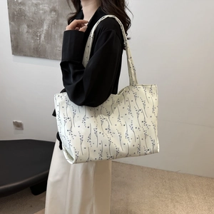 Détail du sac cabas à motif floral en toile de haute qualité pour femmes chic
