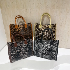 Leopard Print Tote Bag Women Fashion Large Capacity Synthetic Leather Shoulder Bag Vintage Commute Handbag Underarm Bag