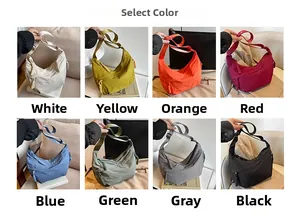 Vue détaillée en grille des huit options de couleur du sac bandoulière en nylon