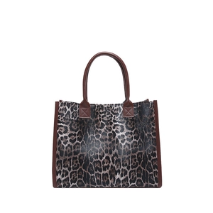 Large capacity leopard print tote bag with brown leather handles for women fashion