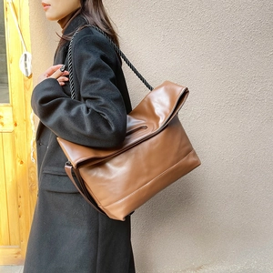 Vintage Women Large Capacity PU Leather Tote Bag Sweet Cool Retro Shoulder Bag With Woven Rope Handle For Daily Commuting