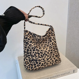 Sac fourre-tout à imprimé léopard pour femme, sac à bandoulière chic en toile avec anse souple