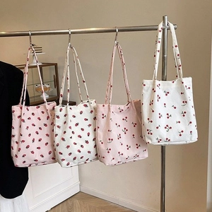 Borsa Tote in Velluto a Coste da Donna Dolce Fragola Ciliegia Stampa Borsa Casual Grande Capacità Spalla Shopping Bag Stile Giapponese