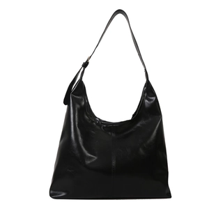 Minimalist large capacity black hobo tote bag in glossy leather for women