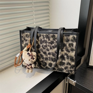 Sac Cabas de Mode en Daim et Fausse Fourrure Imprimé Léopard pour Femmes Sac à Main en Peluche Grande Capacité Sac de Shopping Urbain Simple pour Étudiants