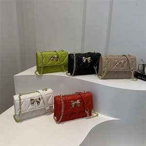 Women Quilted Crossbody Bag With Bow Metal Buckle PU Leather Small Square Chain Strap Shoulder Bag For Daily Use