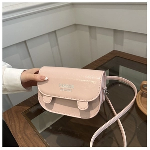 Fashion Women Synthetic Leather Crossbody Shoulder Bag Trendy Letter Print Square Small Daily Commute Messenger Handbag