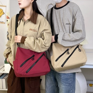 Sac Bandoulière en Nylon de Grande Capacité pour Hommes Femmes Imperméable Style Japonais Décontracté Couleur Unie Sac de Navette