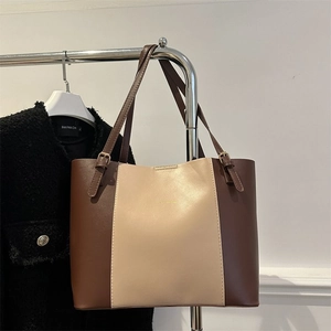 Chic tricolor panel large tote bag in brown and beige with golden adjustable buckles