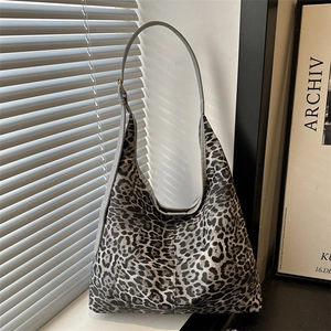 Grand sac cabas élégant à motif léopard avec bandoulière réglable pour femmes