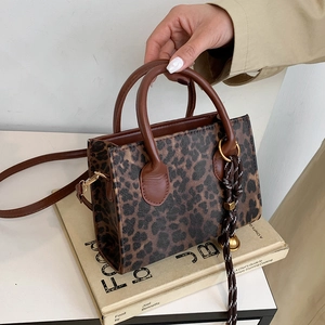 Women Fashion Leopard Print Shoulder Bag Vintage PU Leather Small Square Handbag Versatile Messenger Bag For Daily