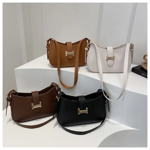 Minimalist faux leather underarm bags in four colors with elegant golden metal buckles
