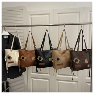 Minimalist PU leather tote bag in five colors with round patch for autumn and winter style