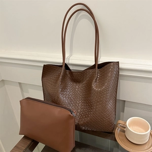 Sac Cabas en Cuir PU Tissé à la Main Avec Pochette Pour Femmes Grande Capacité Sac à Bandoulière Assorti Décontracté Quotidien
